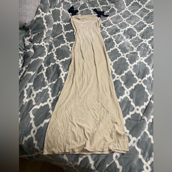 Reformation nya maxi dress velvet white cream SZ 0 tie black slit velour - Picture 6 of 6